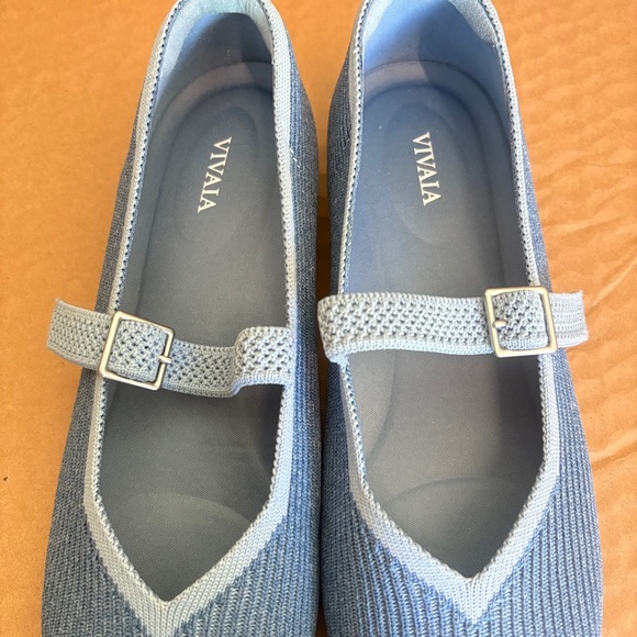 Vivaia Women’s Mary Jane Size EU40/US9 Square Toe Shoes Flats Blue - Picture 3 of 11